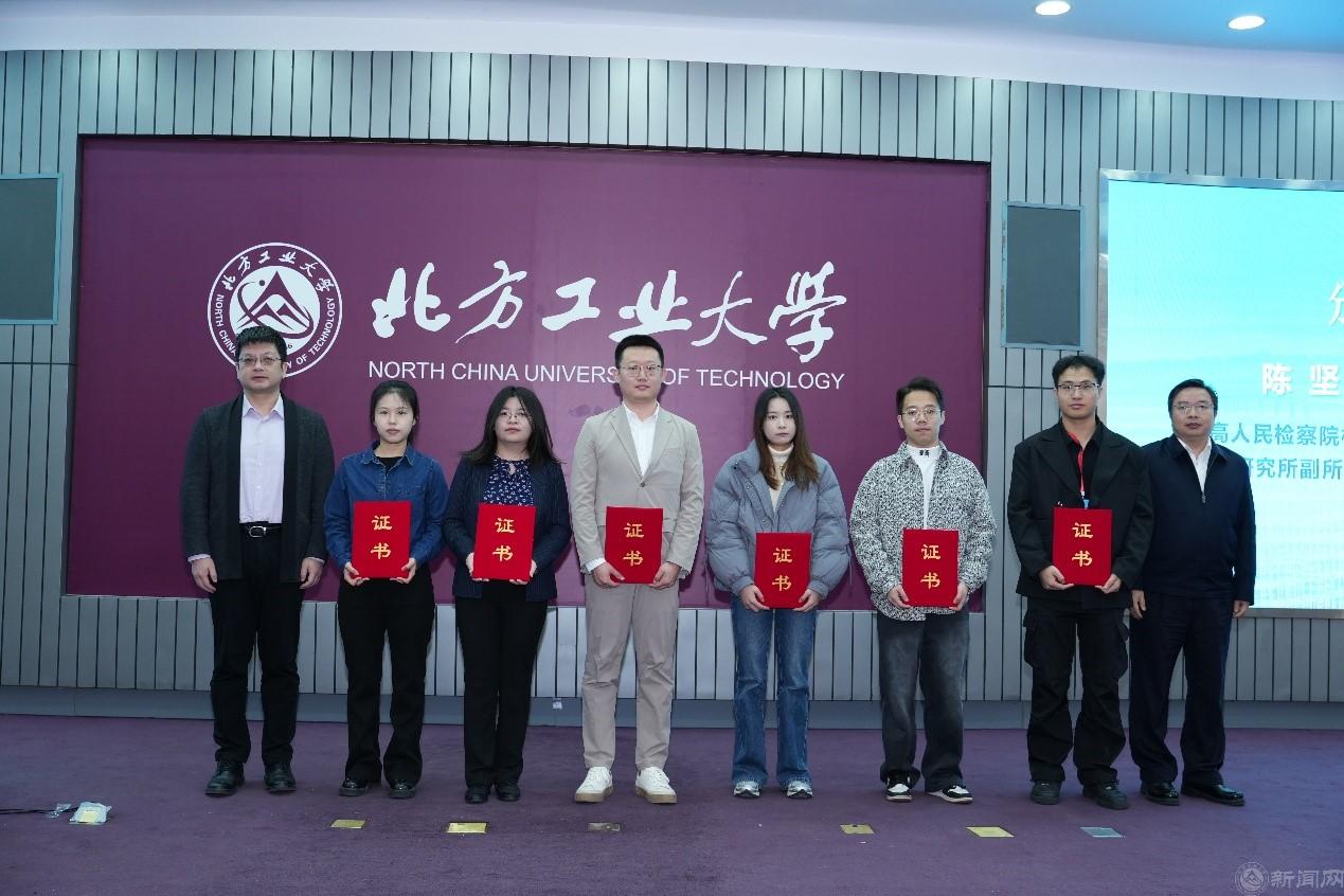首6.jpg 首6.jpg