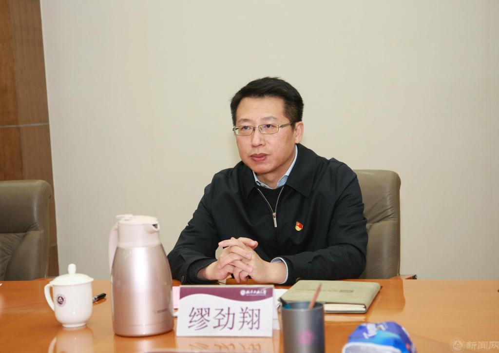 6Y9P7025.JPG
