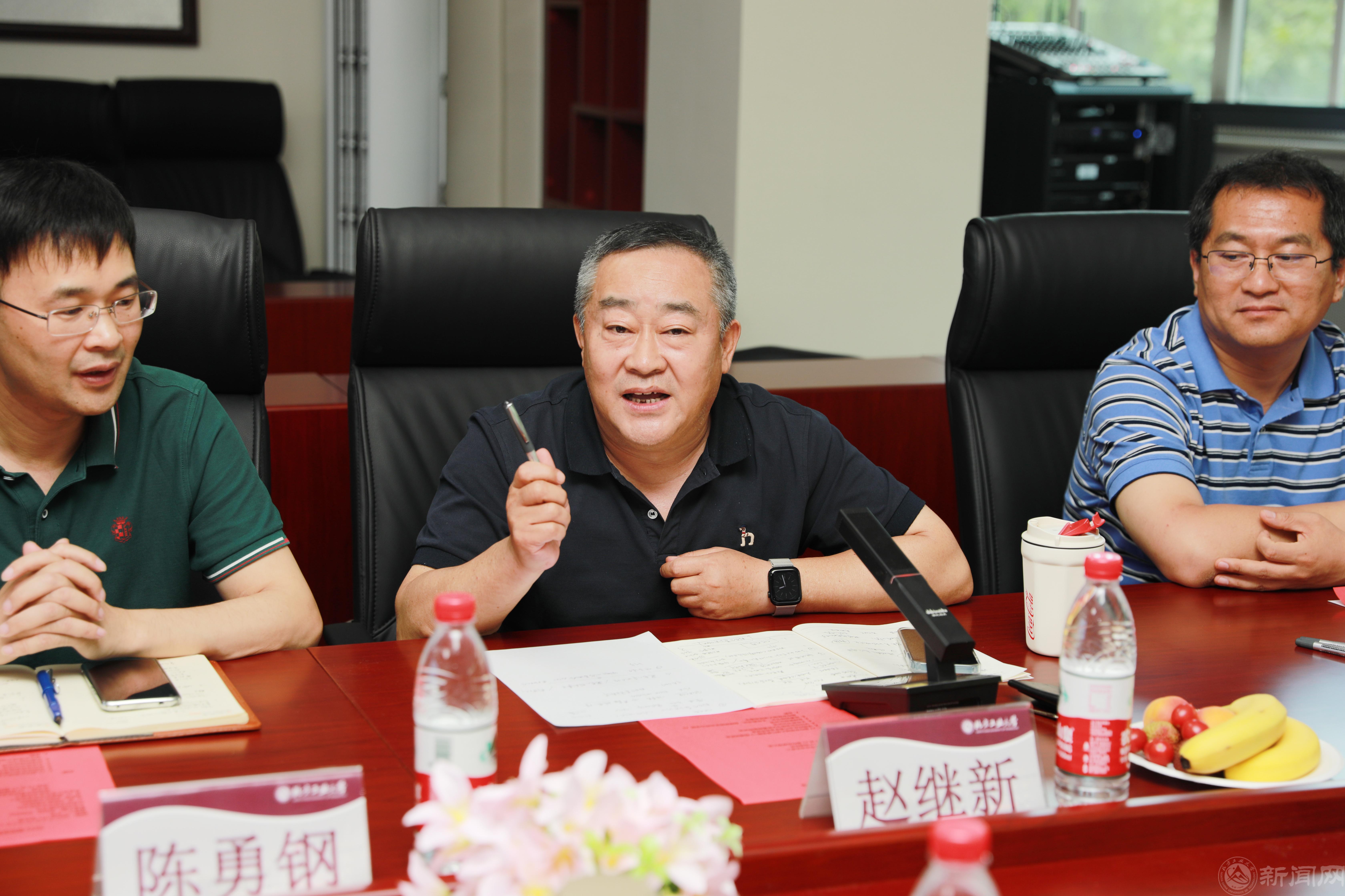 院长发言.JPG 院长发言.JPG