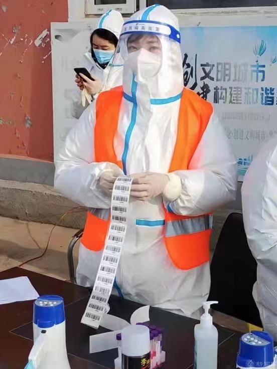 刘竞一.jpeg