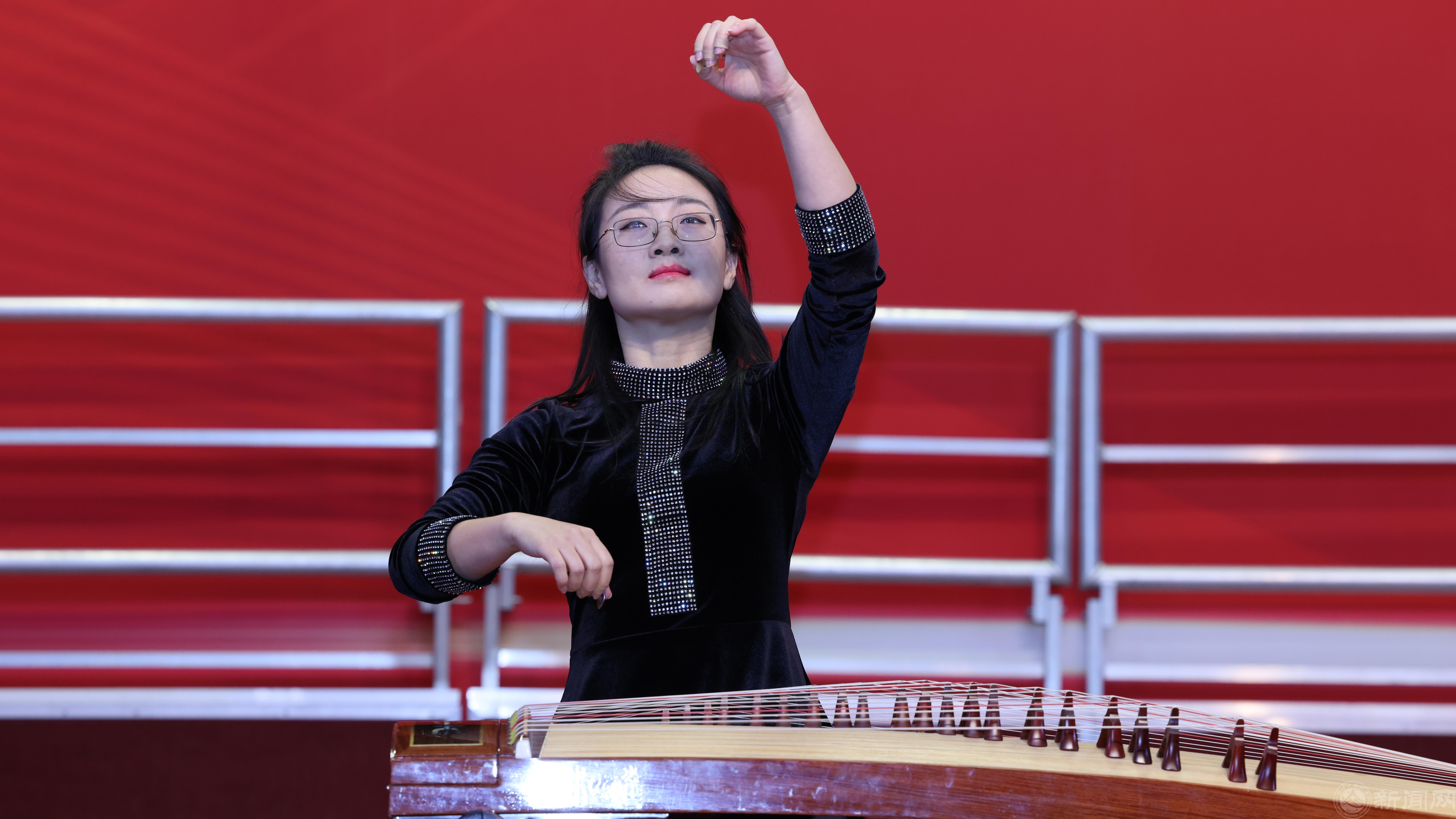 评委表演.jpg
