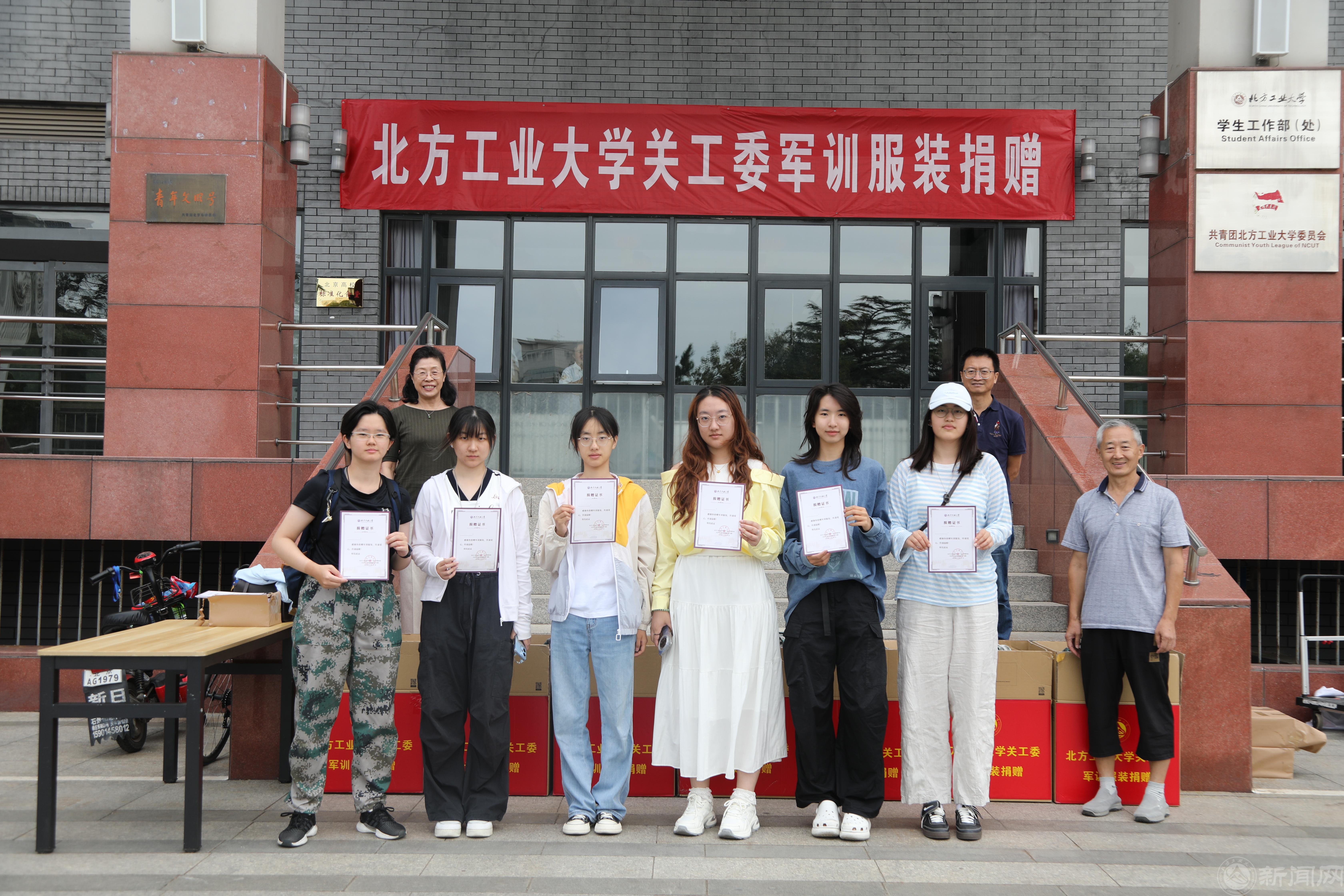 选用1J7A1404.JPG