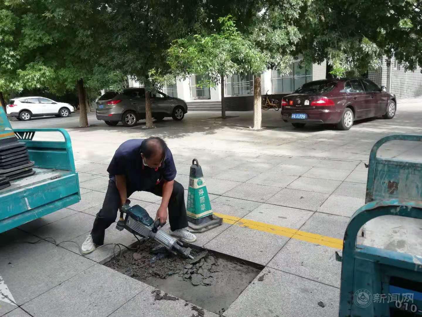 路面维修.jpg